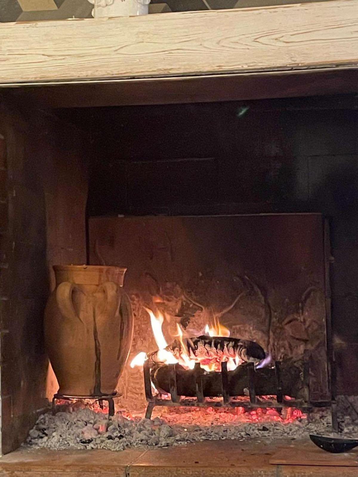 ビトント Palazzo Siena De Facendis Bed & Breakfast エクステリア 写真