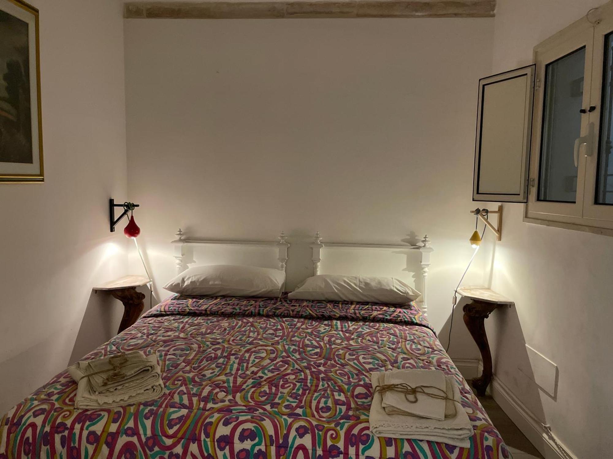 ビトント Palazzo Siena De Facendis Bed & Breakfast エクステリア 写真